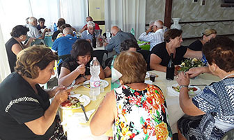 foto a Suio Terme con momento conviviale
