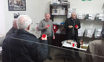 foto incontro per gli auguri pasquali